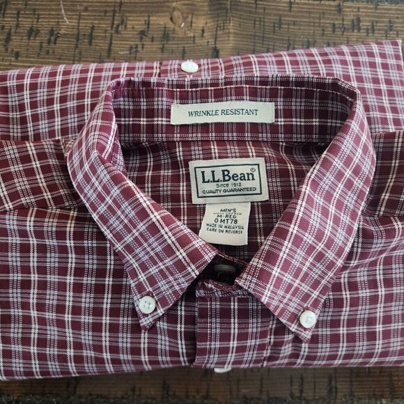 L.L. Bean Men's Long Sleeve Button-Down Shirt - Picture 12 of 12